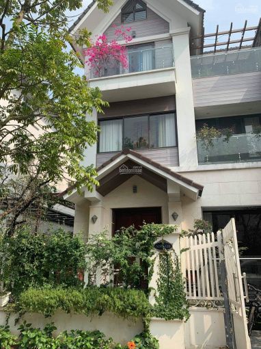 Bán biệt thự Anh Đào Vinhomes Riverside quận Long Biên